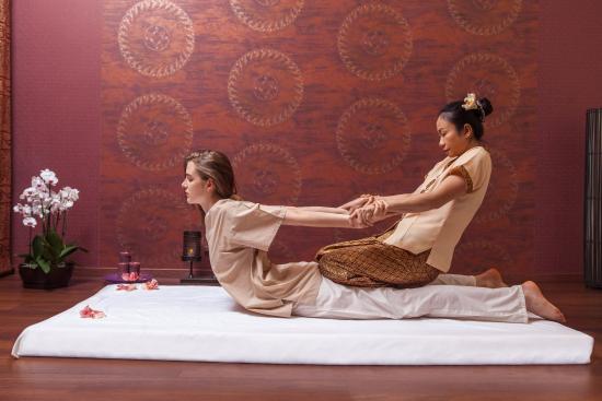 Thai Massage deep stretch